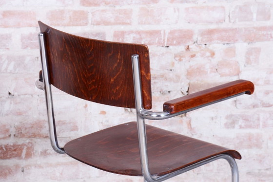 Set van 2 gerestaureerde Bauhaus-stoelen, van Mart Stam, chroom, multiplex, Duitsland, jaren 1930. (photo 3 of 9)