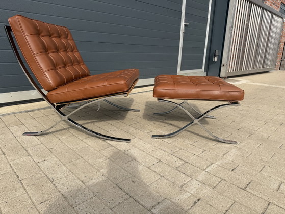 Image 1 of Knoll Barcelona Relax + Ottoman, Venezia Cognac Leather in New Condition!
