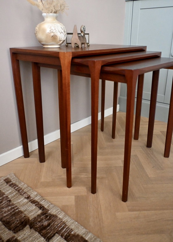 Mid-Century Designklassiker: Rex Raab Mimiset für Wilhelm Renz, 1960er Jahre – Beistelltische, Wood (photo 3 of 15)