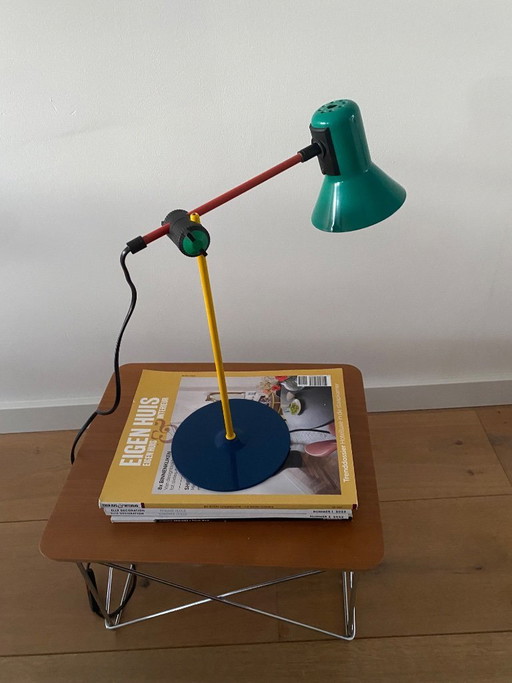 Veneta Lumi vintage Memphis-style table lamp - 1980s - Italy