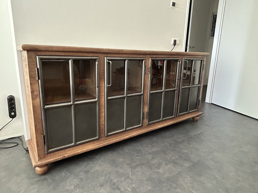 Solid wood sideboard