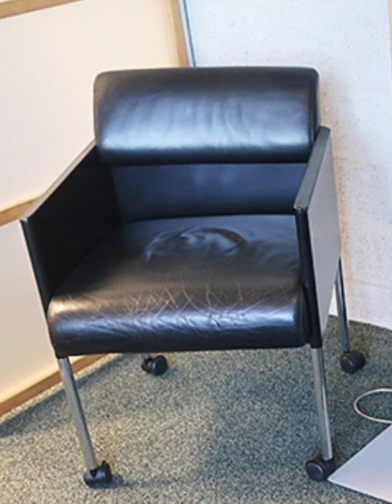 Image 1 of Rosenthal black leather armchairs conference chairs 4 pieces