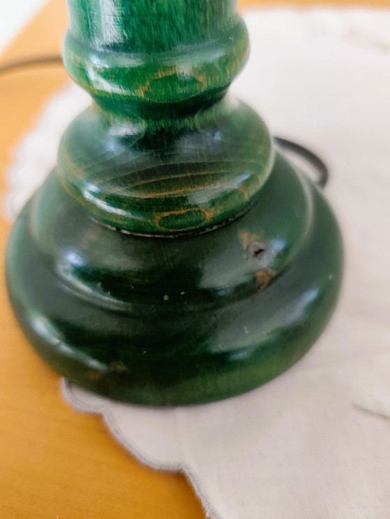 Image 1 of Lámpara de madera verde