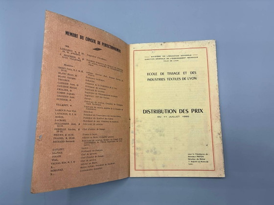 School of Weaving and Textile Industries of Lyon – Prize Giving of July 11, 1950 – Filing cabinets (photo 3 of 4)