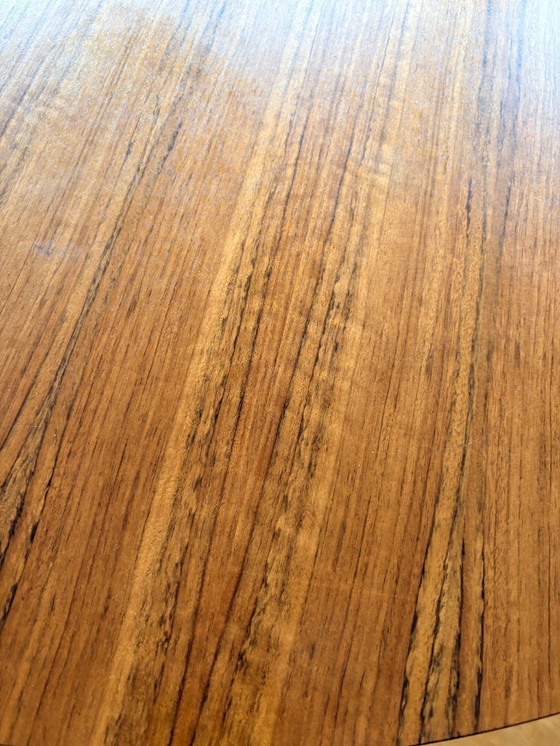 Image 1 of Zanotta runder Esstisch