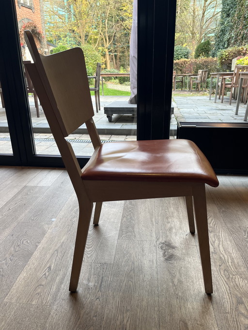 Design stoel hout / leder