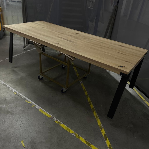 Seven – Bert Plantagie, eettafels (photo 2 of 4)
