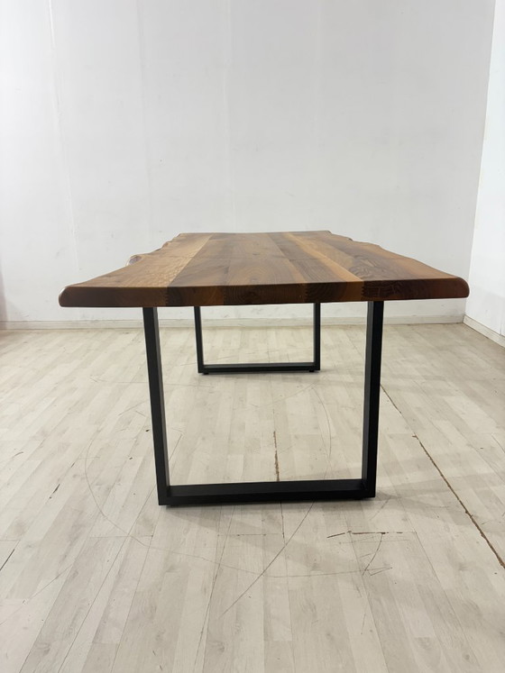 Image 1 of Eettafel van massief walnotenhout / Tafel / Eetkamertafel / Vergadertafel / Woonkamertafel / 198 cm breed