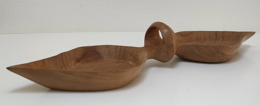 gesneden snuisterijenbakje van massief hout