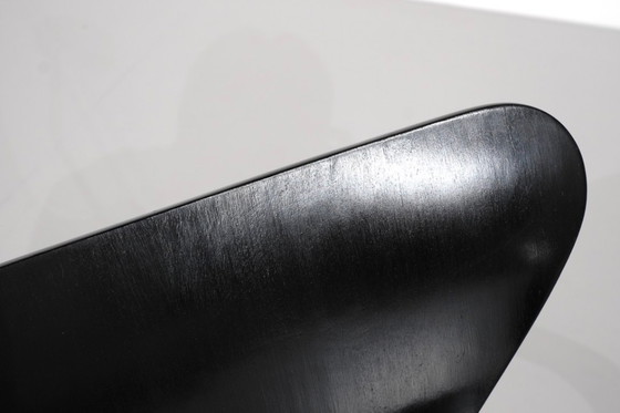 Image 1 of 3207" chair by Arne Jacobsen for Fritz Hansen, Denmark