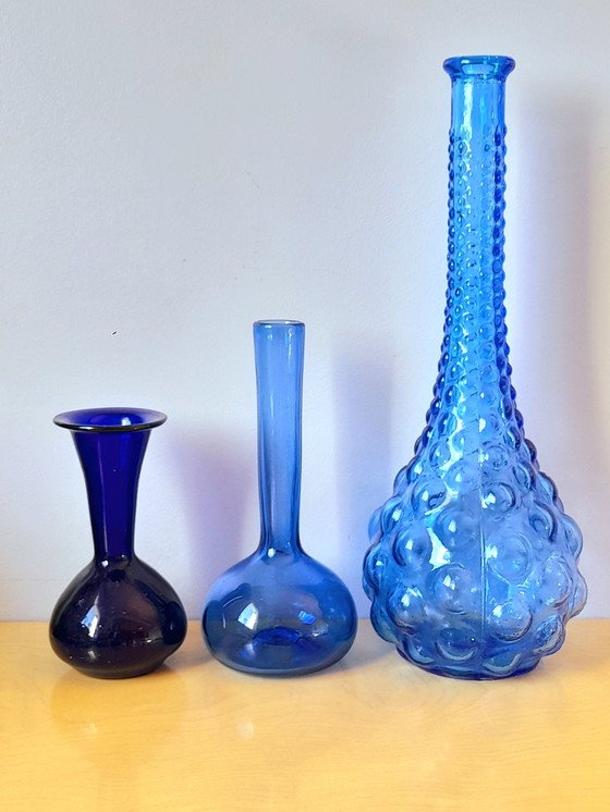 Image 1 of Blaue Glasvase