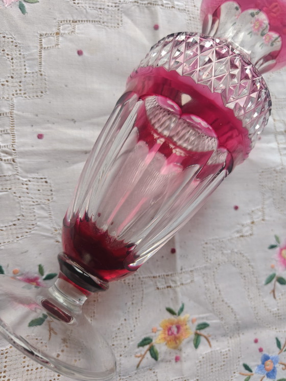Image 1 of Beautiful Val Saint Lambert Crystal Vase - Red 'Cut-to-Clear' (approx. 20 cm)