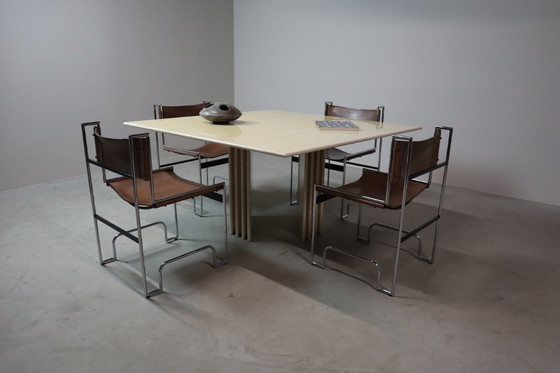 Image 1 of  Esstisch aus Travertin mit skulpturalem Sockel, Italien 1960er Jahre