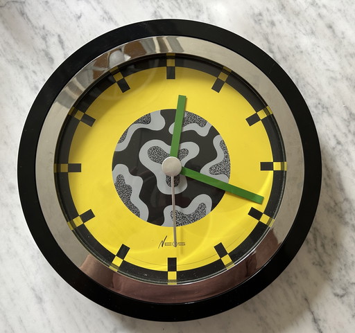 NEOS of Lorenz wall clock George Sowden & Nathalie du Pasquie Memphis Milano