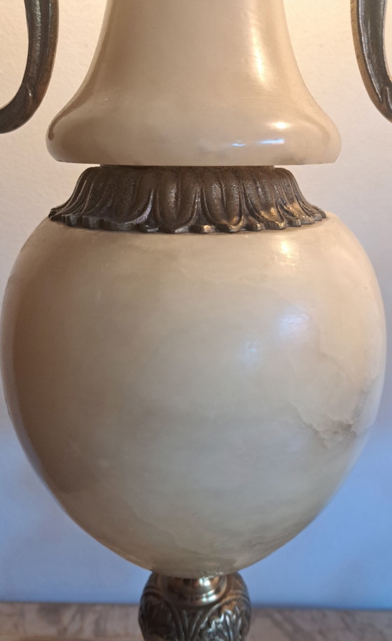 Image 1 of 2 vintage lampvoeten van Albaster werkend