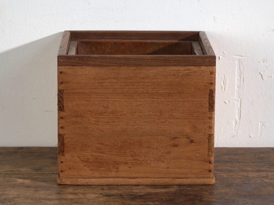 Japanische Hibachi-Kohlenbeckenbox – Japan, Taishō- oder frühe Shōwa-Periode, ca. – Dekorative Objekte, Wood (photo 22 of 39)