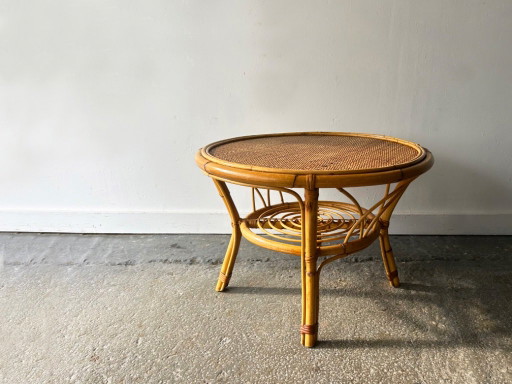 Mesa de centro / auxiliar italiana vintage de bambú y ratán, c. 1960/70s