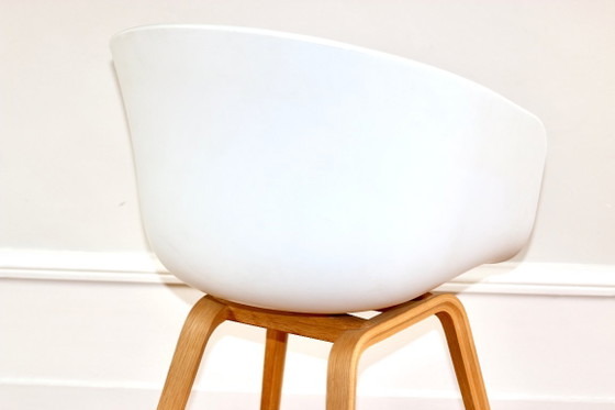 4 Hay "Over een stoel" Scandinavische fauteuils, wit – Eetkamerstoelen, Plastic (photo 8 of 8)