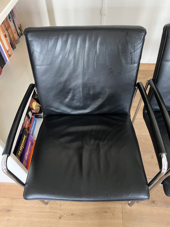 Chaises de salle à manger Leolux Talos 4 noires – Leather, Metal (photo 3 of 8)
