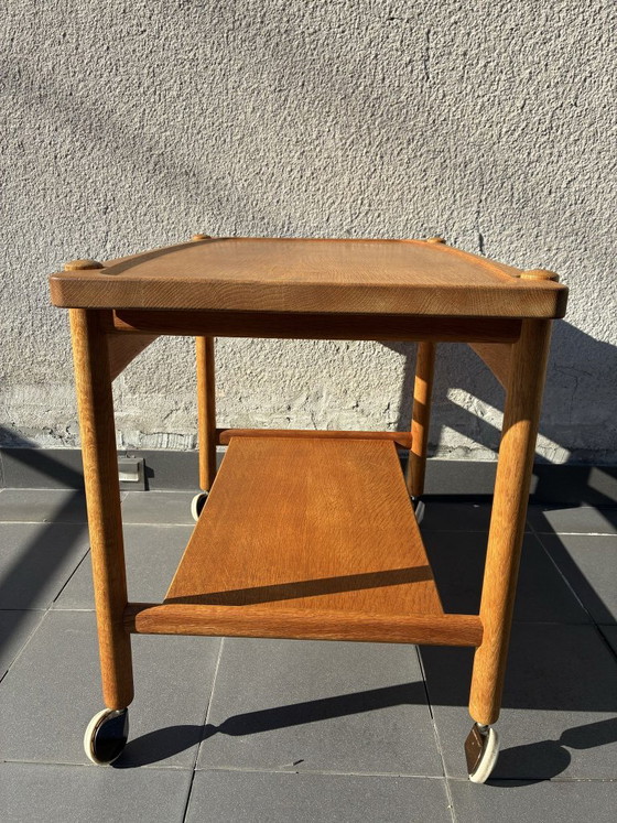 Hans J. Wegner AT-48 Servierwagen für Andreas Tuck, Dänemark, Holz, Braun, 1950 (Foto 5 von 8)