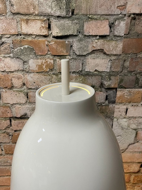 Fritz Hansen Caravaggio Lampadaire – Blanc | Cecilie Manz – Metal (photo 4 of 9)