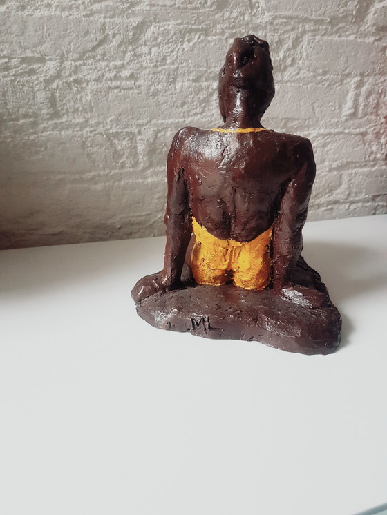 Image 1 of Femme assise en maillot de bain, pâte à modeler