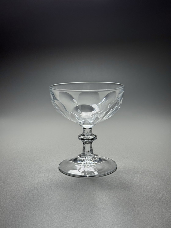 Image 1 of Set di 10 bicchieri da champagne in cristallo - Cristal d'Arques. Metà secolo