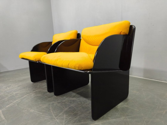 Image 1 of Par de sillones italianos de estilo era espacial, lacados en negro, década de 1970.