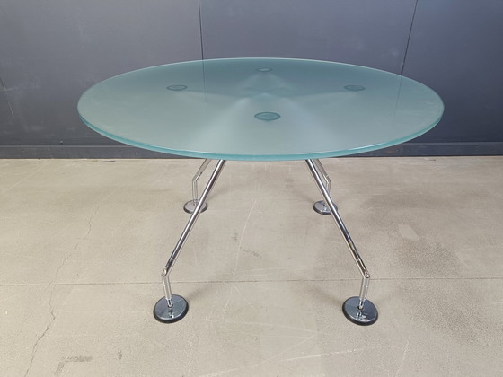 Image 1 of Table d'appoint Nomos vintage par Norman Foster pour Tecno, 1990