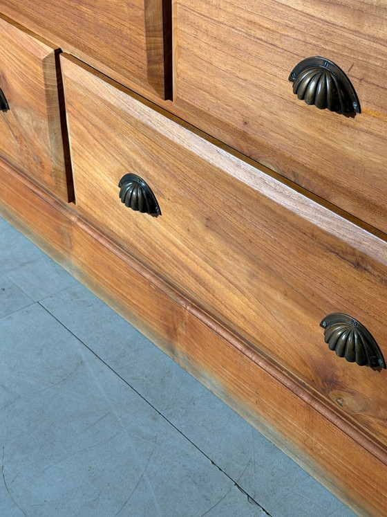 Wooden Chest of 13 Drawers with Shell Handles – Chest of drawers (photo 6 of 6)