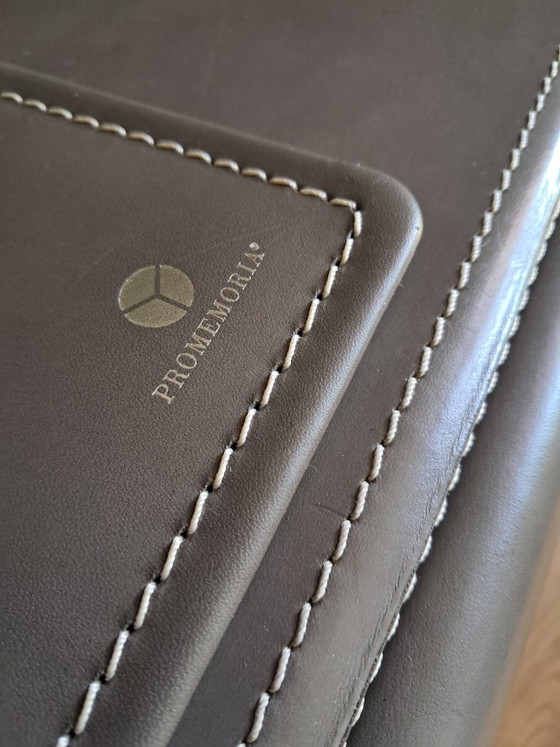 Scrivania Promemoria con piano in pelle – Scrivanie, Leather, Metal (photo 3 of 7)