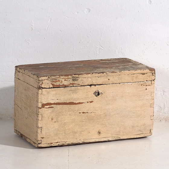 Coffre blanc antique (c.1920) #6 – Commodes, Rustic (photo 4 of 34)