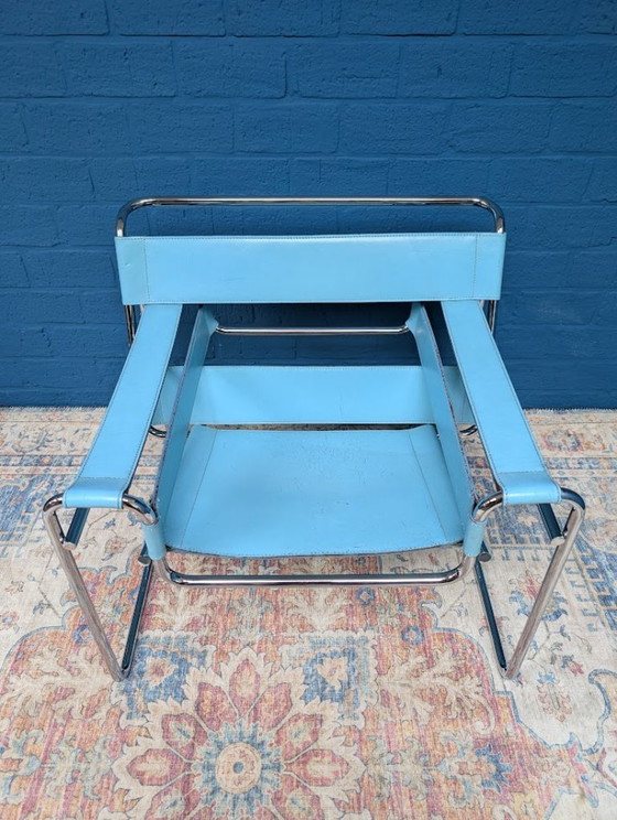 Image 1 of Vintage blauwe Wassily fauteuil, Marcel Breuer, jaren 80