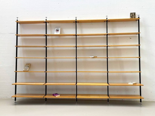 Iconische telescopische plank van Ulrich P. Wieser voor woonwensen