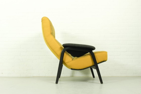 Image 1 of Theo Ruth para las sillas Artifort modelos 107 y 137 en Kvadrat Hallingdal
