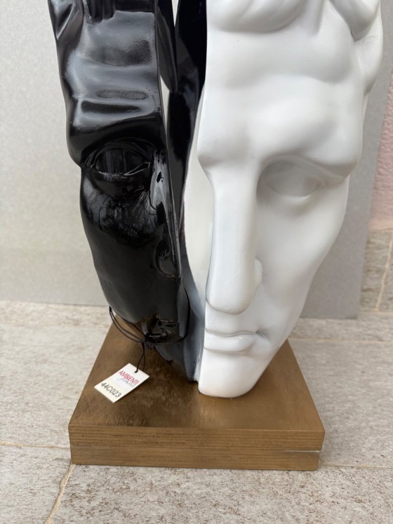 Image 1 of Modern Head Bust Statue Glamorous Environments Head Sculpture Man White