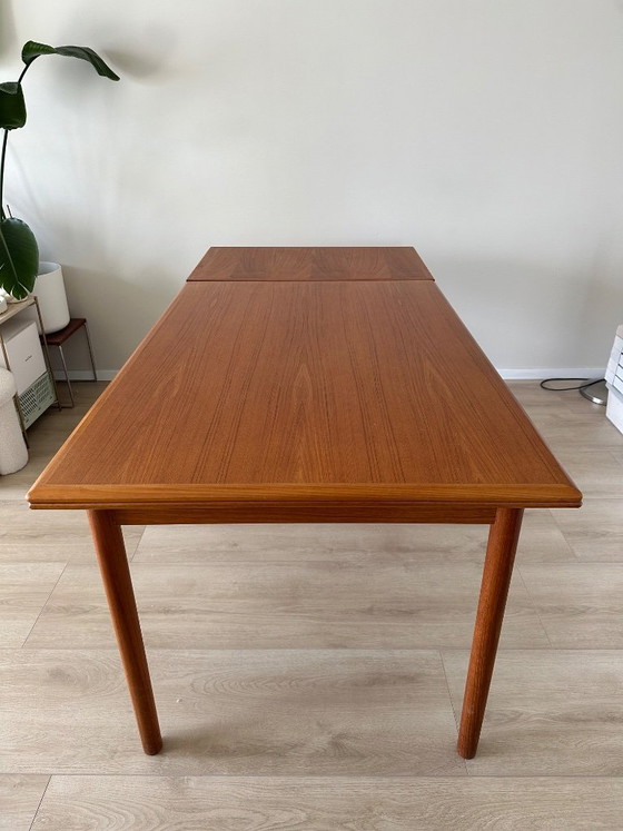 Image 1 of Vintage Danish Teak extendable table - Høng Stolefabrik