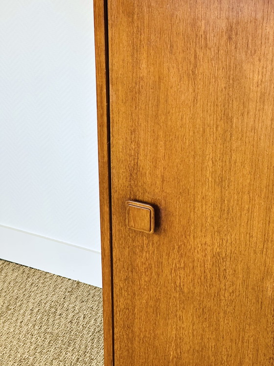 Image 1 of Enfilade haute scandinave en teck 1960