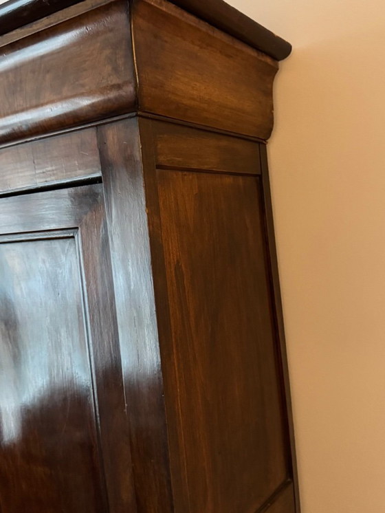 Image 1 of Cabinet Louis-Philippe