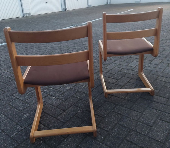 2x Cantilever Esszimmerstühle von Casala, Stoff, Holz, Braun (Foto 5 von 11)