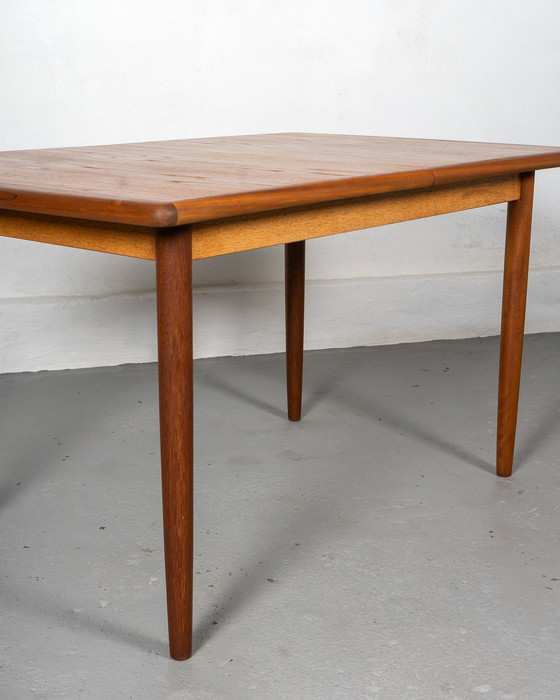 Image 1 of Entendable Dining Table By Meredew Made Of Teak