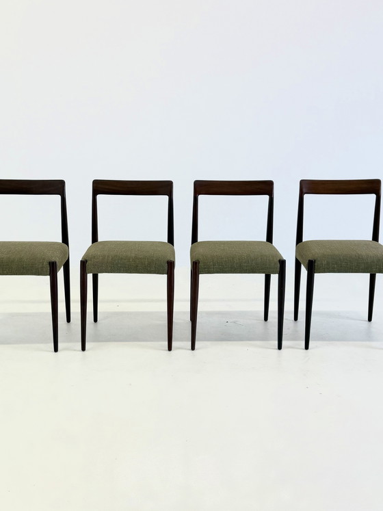 Image 1 of Juego de 4 sillas de comedor Lübke con madera de palisandro.