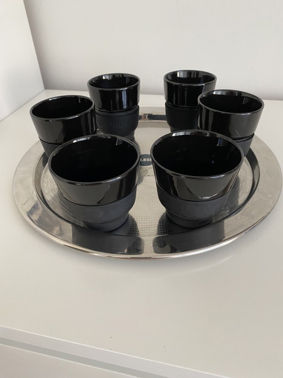 Image 1 of 6 tazze da caffè Nespresso nere con elastico per una presa salda