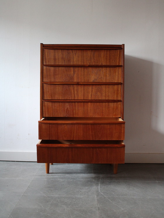 Image 1 of Commode vintage danoise en teck, étroite !