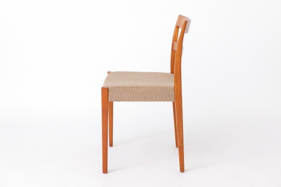 2 van 8 Garmi eetkamerstoelen van Nils Jonsson voor Troeds, jaren 60, Zweedse teakhouten stoelen in – Textile (photo 8 of 12)