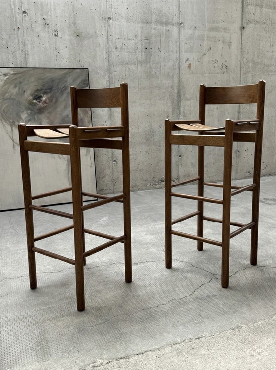 Image 1 of 2x SGABELLI DA BAR IN LEGNO DI ROVERE IN STILE CASSINA MAGISTRETTI