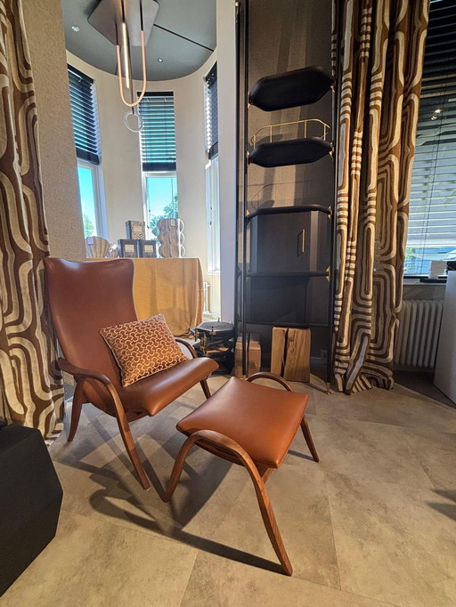Carl Hansen Signature Chair Incl Footstool FH429