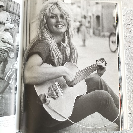 Image 1 of Brigitte Bardot - la petite fiancee de Paris match 