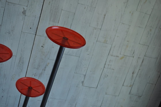 Bauhaus Chrome and Plastic Plant Stand, 1940s – Plant table (photo 6 of 9)