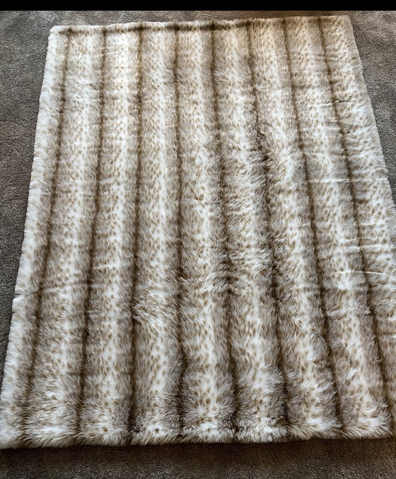 Image 1 of Living Blanket Luxury Jacquard Gözze